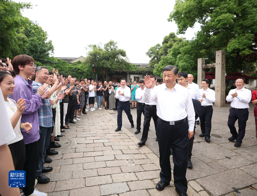 习近平在江苏考察时强调 在推进中国式现代化中走在前做示范 谱写“强富美高”新江苏现代化建设新篇章