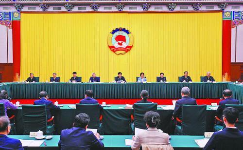 全国政协召开双周协商座谈会 围绕着力构建新型电力系统协商议政 王沪宁主持 binary_middle